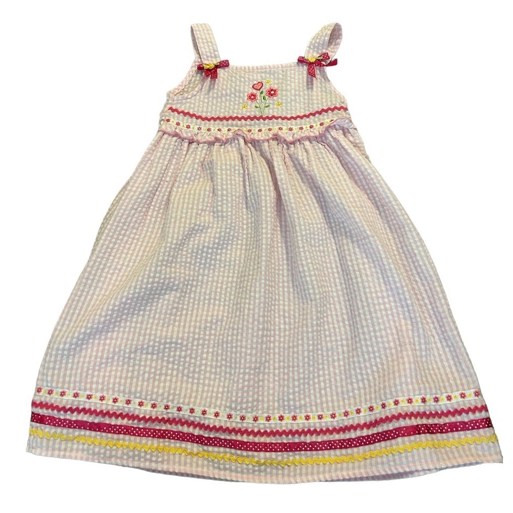 Sear-sucker pink and white dress with flower and bow details girls size 6X